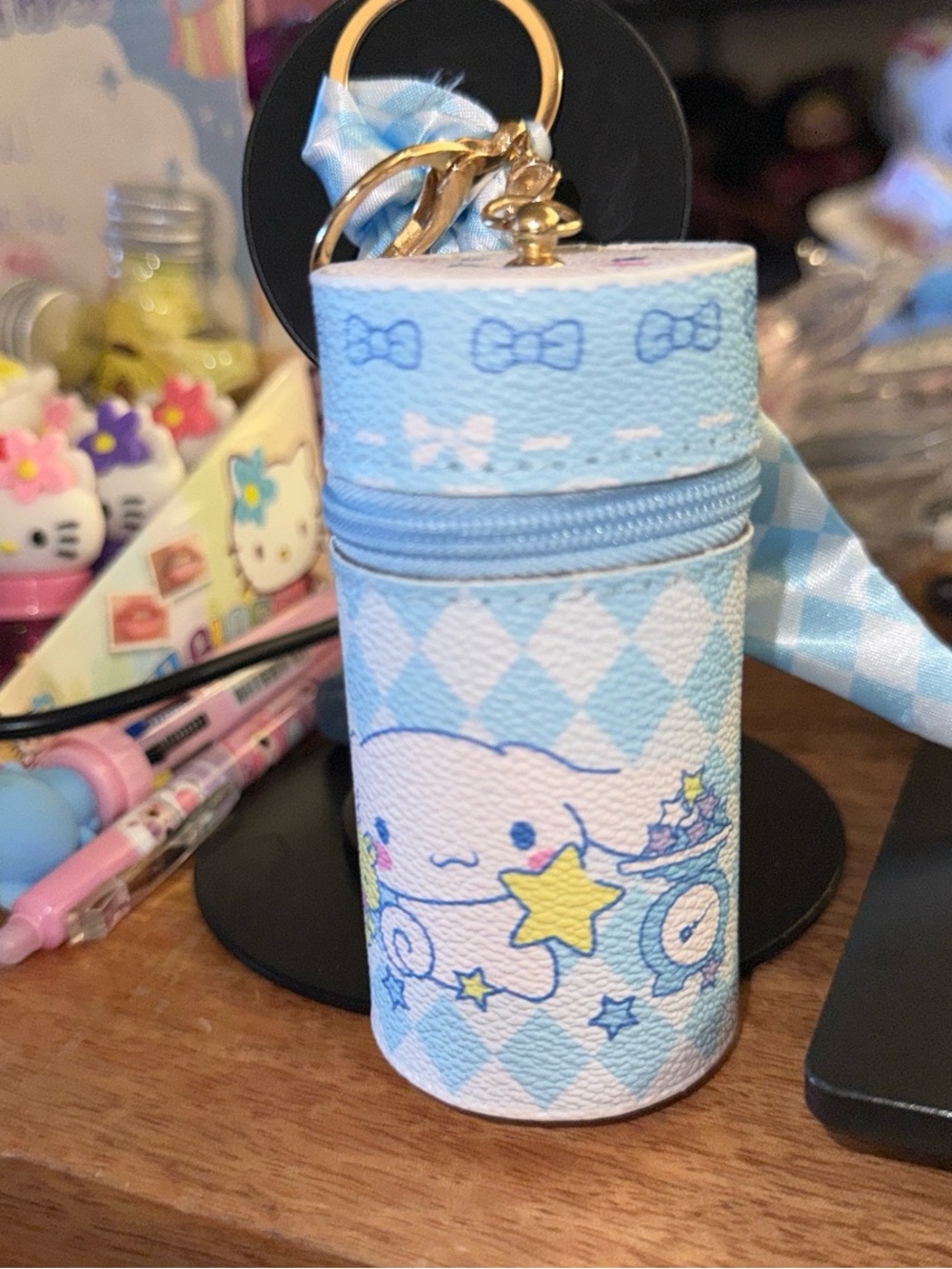 Cinna makeup case keychain